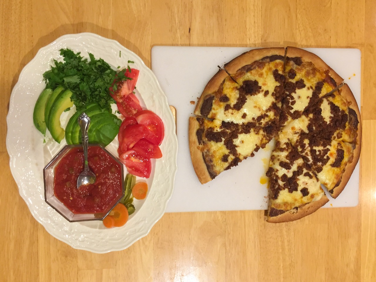 queso fundido pizza