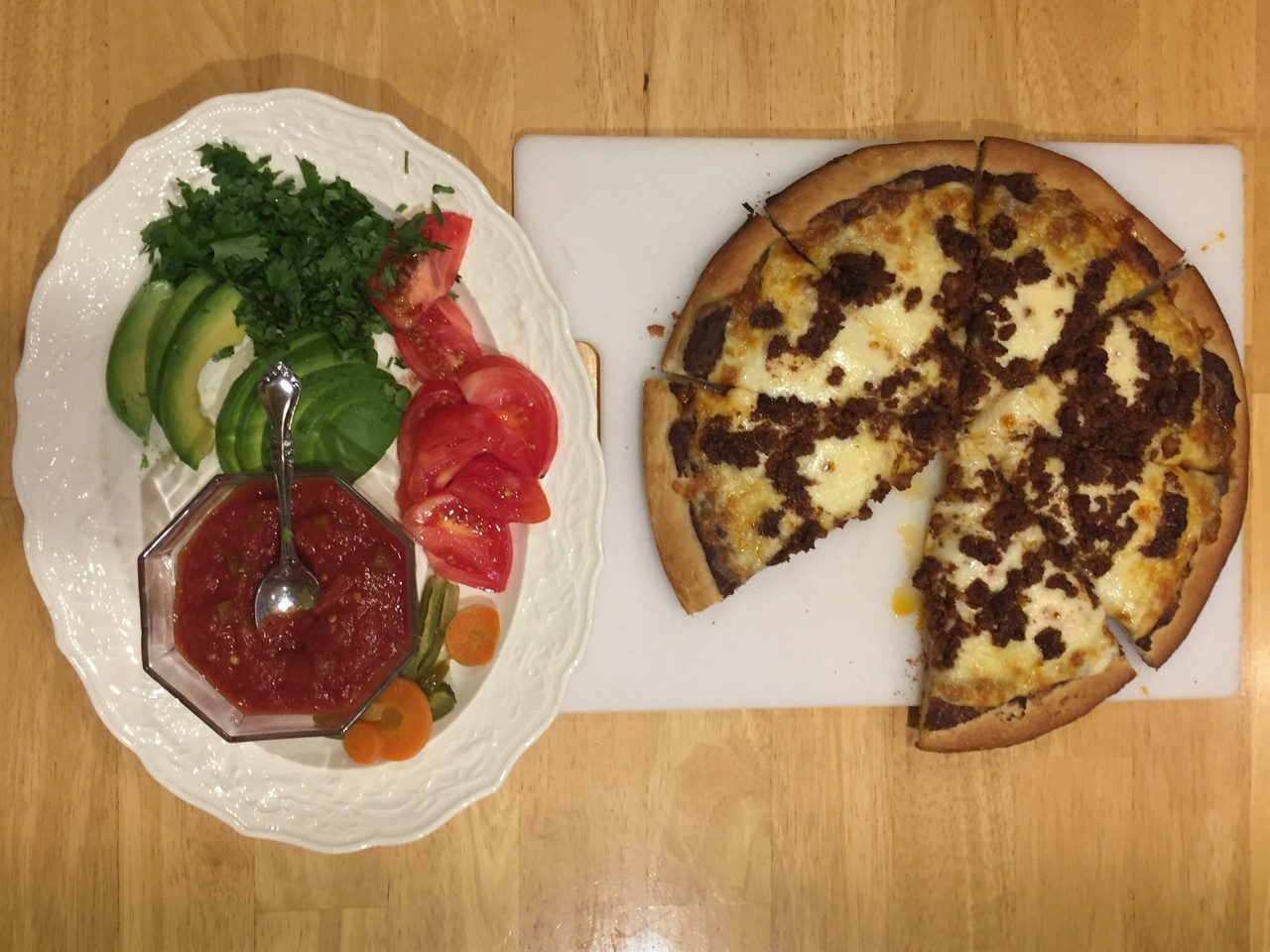 queso fundido pizza